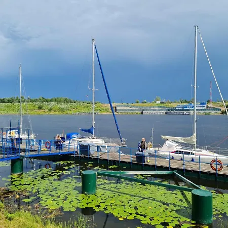 Port Vandrerhjem Narva